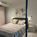 아파트 Exclusive 2 Bd In Mercury - Pool Access *
