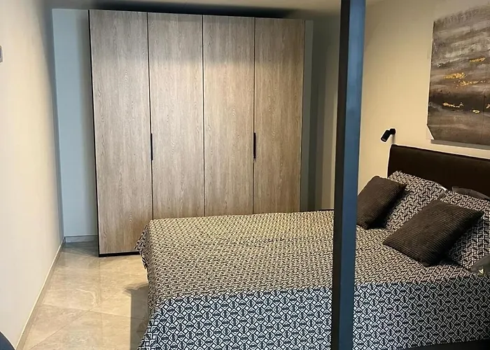 Exclusive 2 Bd In Mercury - Pool Access