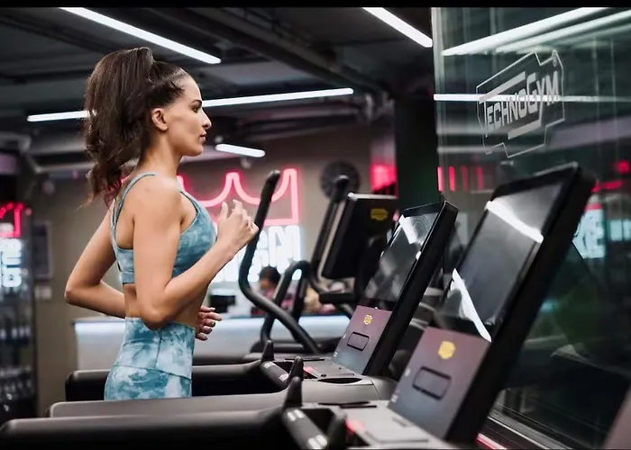 Апартаменты Exclusive 2 Bd In Mercury - Pool Access *